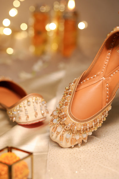 gold Juttis danglers pearls