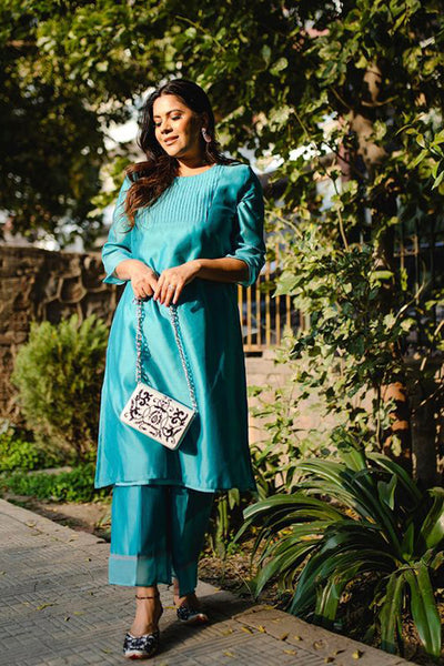 Noor Zahira Juttis & Handbag Combo