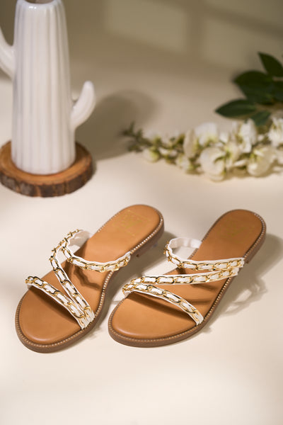Evelyn White Flats