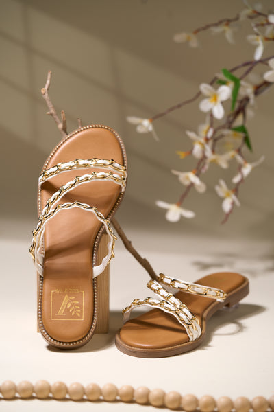 Evelyn White Flats