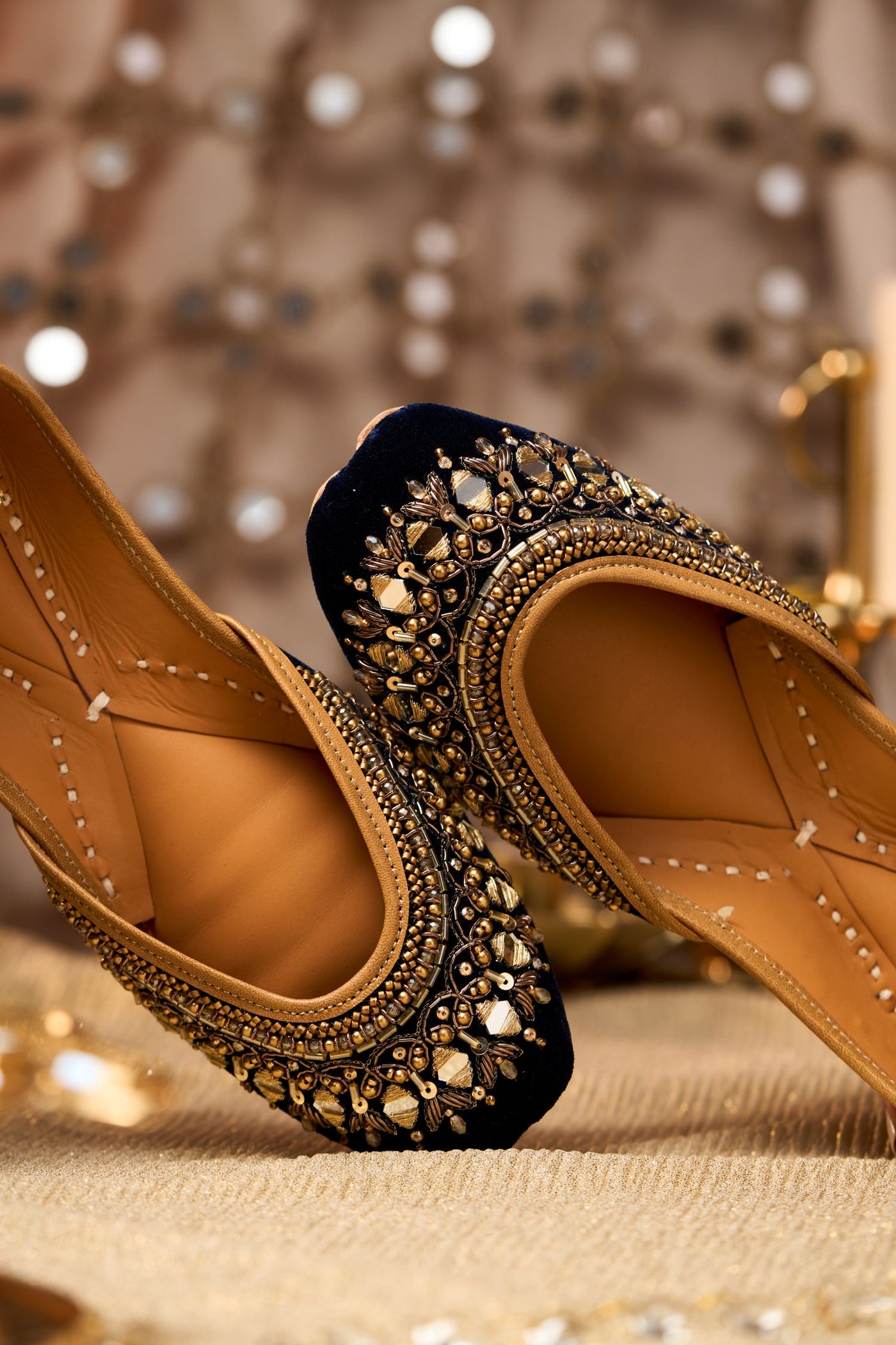 Falak Navy Blue Juttis