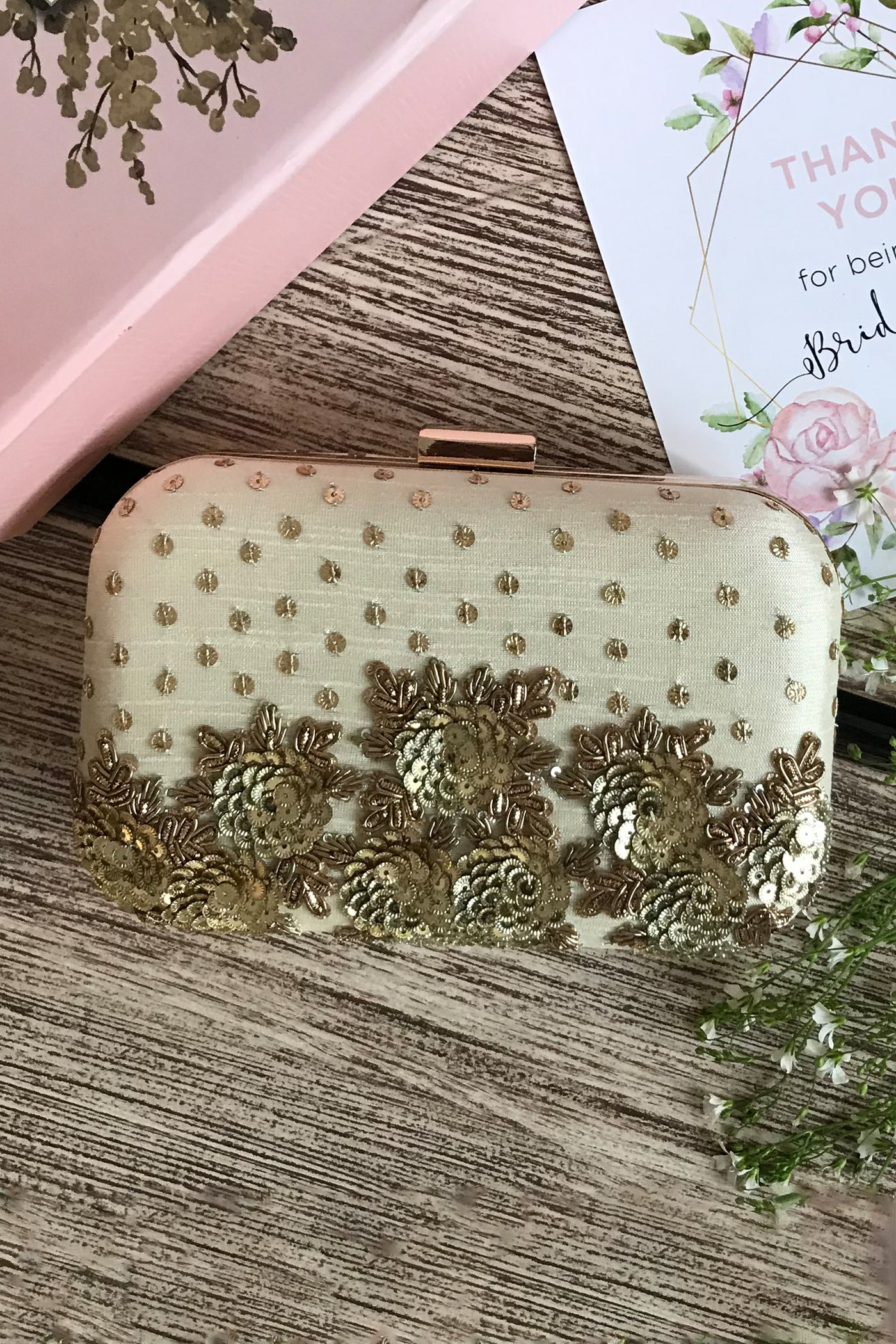 Ivory Blossom Juttis & Handbag Combo