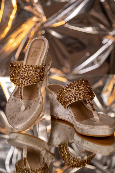 Kyra Gold Wedges