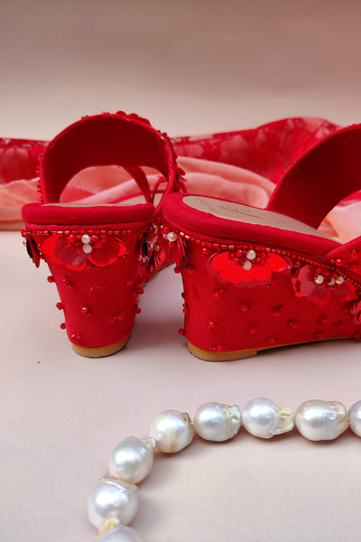 Laila Wedges