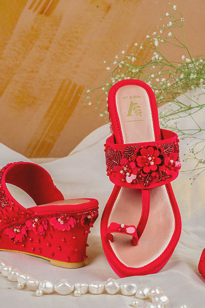 Laila Wedges