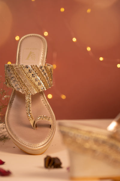 Sehar Gold Wedges